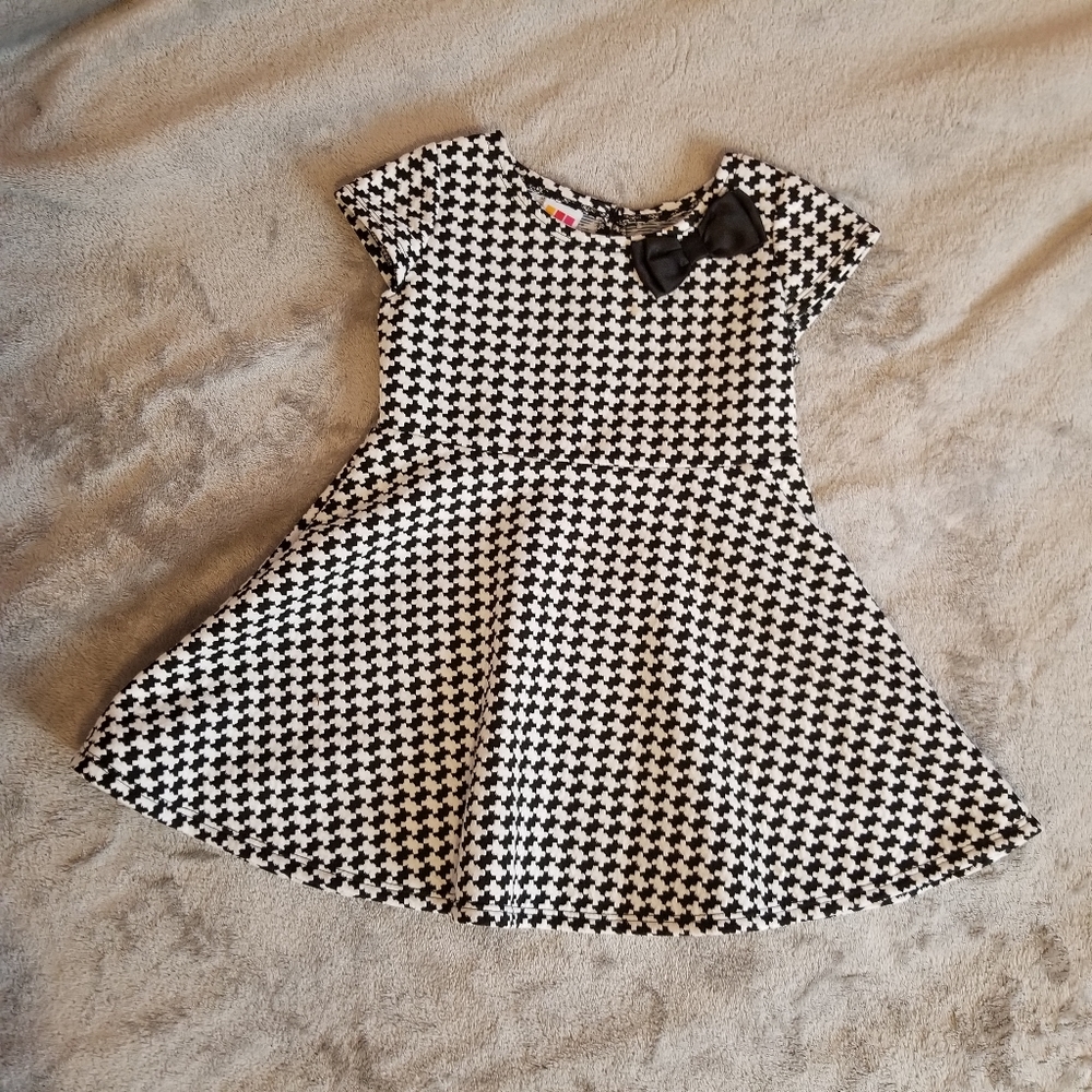 Black And White Bow Houndstooth Dress 2T